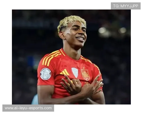 足球巨星荣耀谢幕之战：回顾某球员退役前最后一场激动人心的巅峰之战